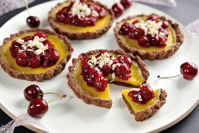 Double-Chocolate-Cherry-Cakes