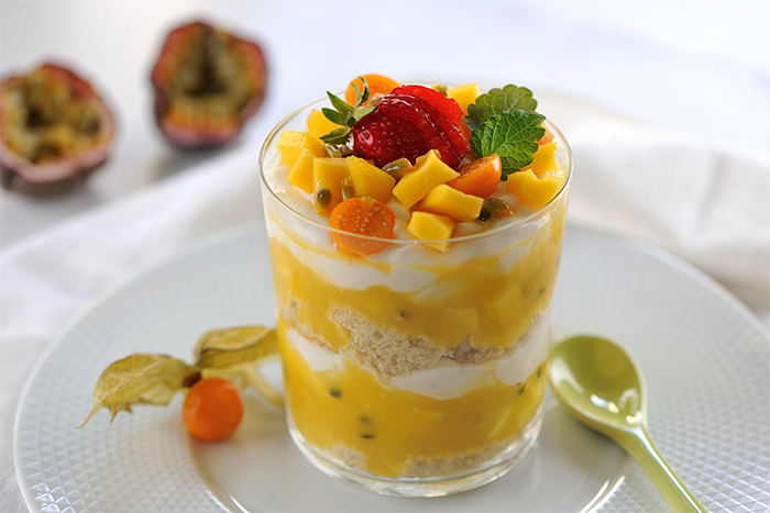 Mango-Passionsfrucht-Topfen-Tiramisu