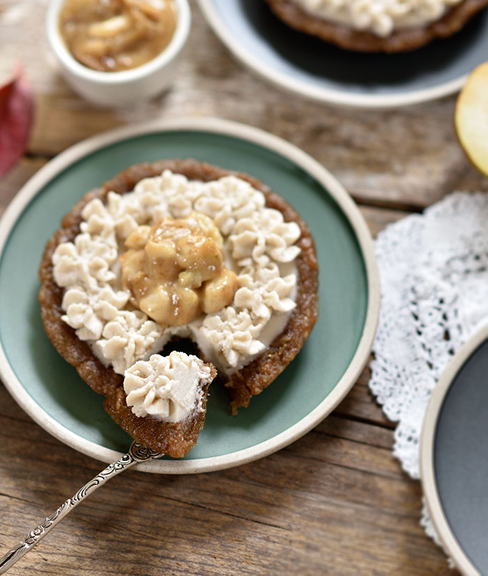 Rohe-Birnen-Walnuss-Tartelettes